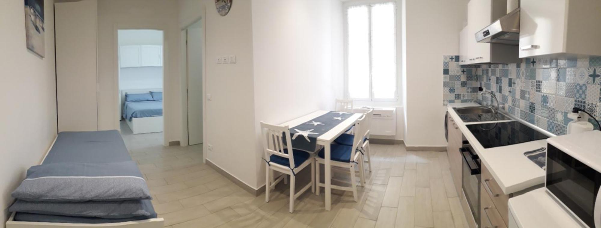 Lamberti Beach Apartment - 150 M From The Sea - Just Renewed - Wifi Savona Bagian luar foto
