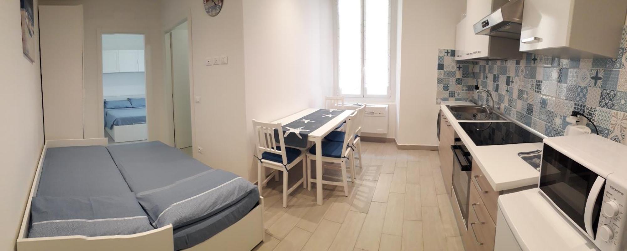 Lamberti Beach Apartment - 150 M From The Sea - Just Renewed - Wifi Savona Bagian luar foto