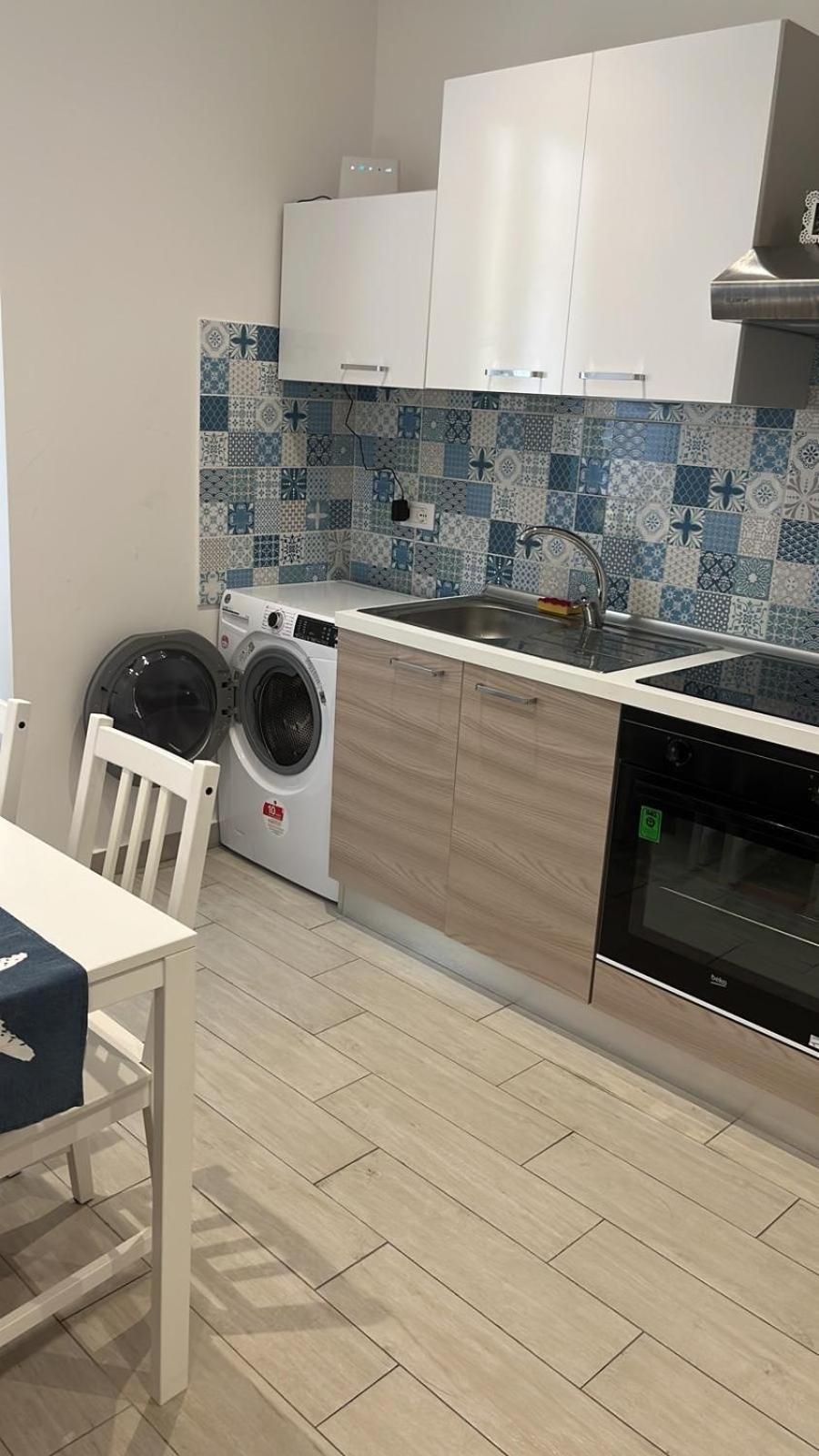 Lamberti Beach Apartment - 150 M From The Sea - Just Renewed - Wifi Savona Bagian luar foto